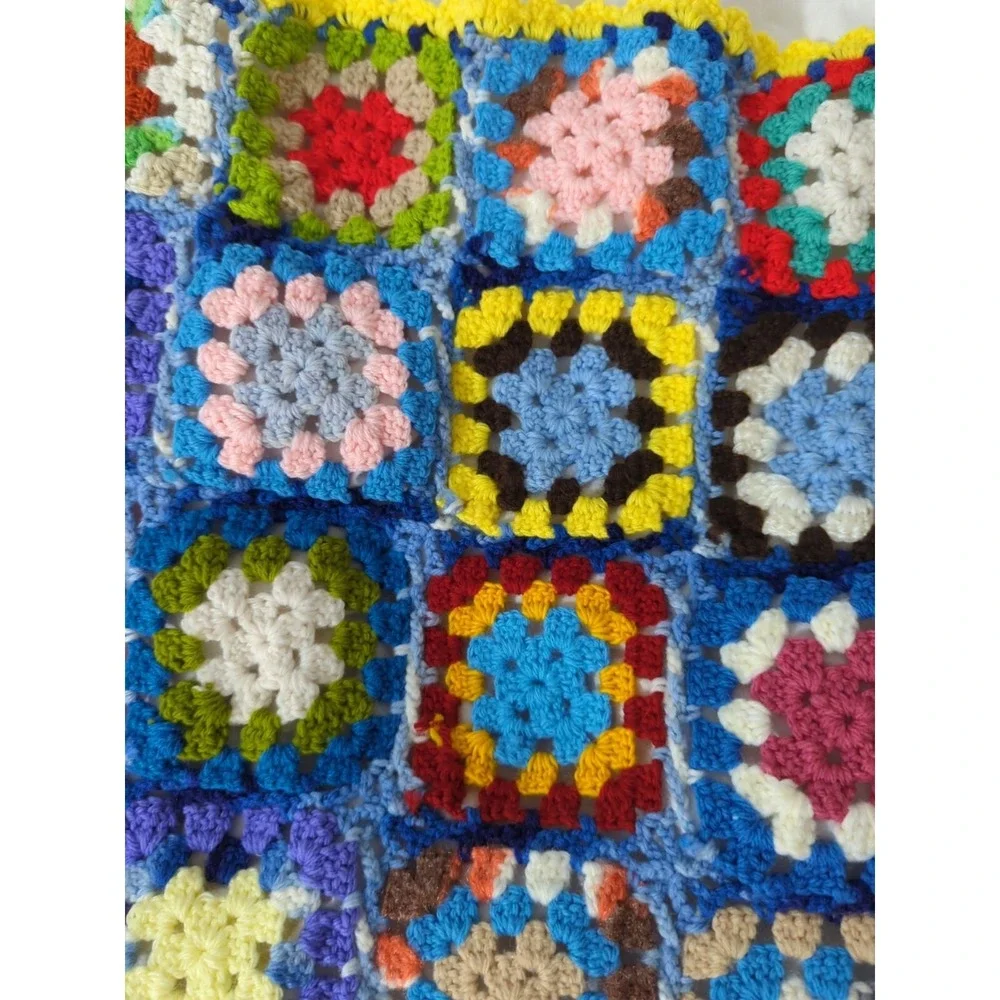 Handmade crocheted granny square‎ Afghan blanket throw yellow trim blue red pink